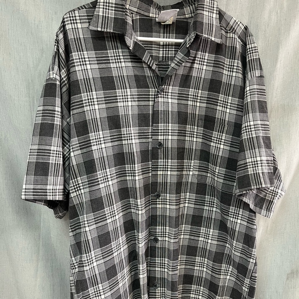 Men’s dress shirt